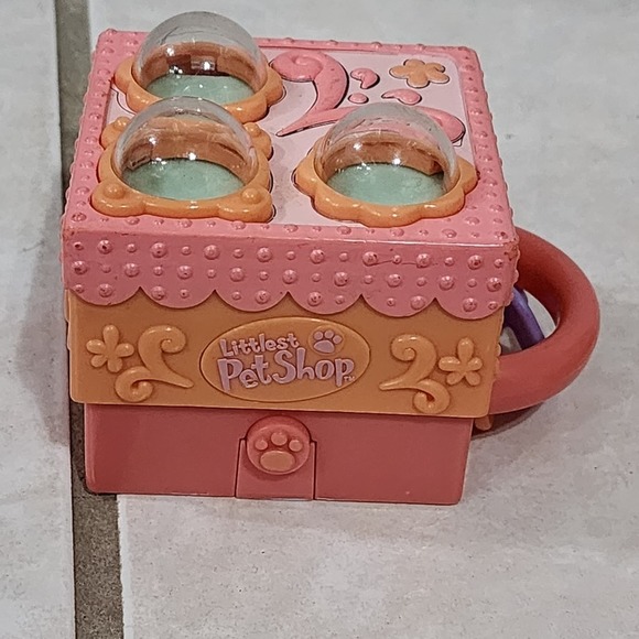 LPS LITTLEST PET SHOP 2006 Teeniest Pop Open Playground Playset #71421 mini dese - Picture 4 of 6